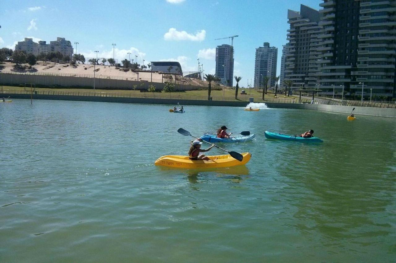 Ashdod City Center 2-Rooms Apartment, 15Min Walk To The Beach Bagian luar foto